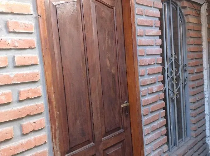 Departamento Zona Centro Ubicado A 1 Cuadra De La Terminal De Omnibus De Catamarca