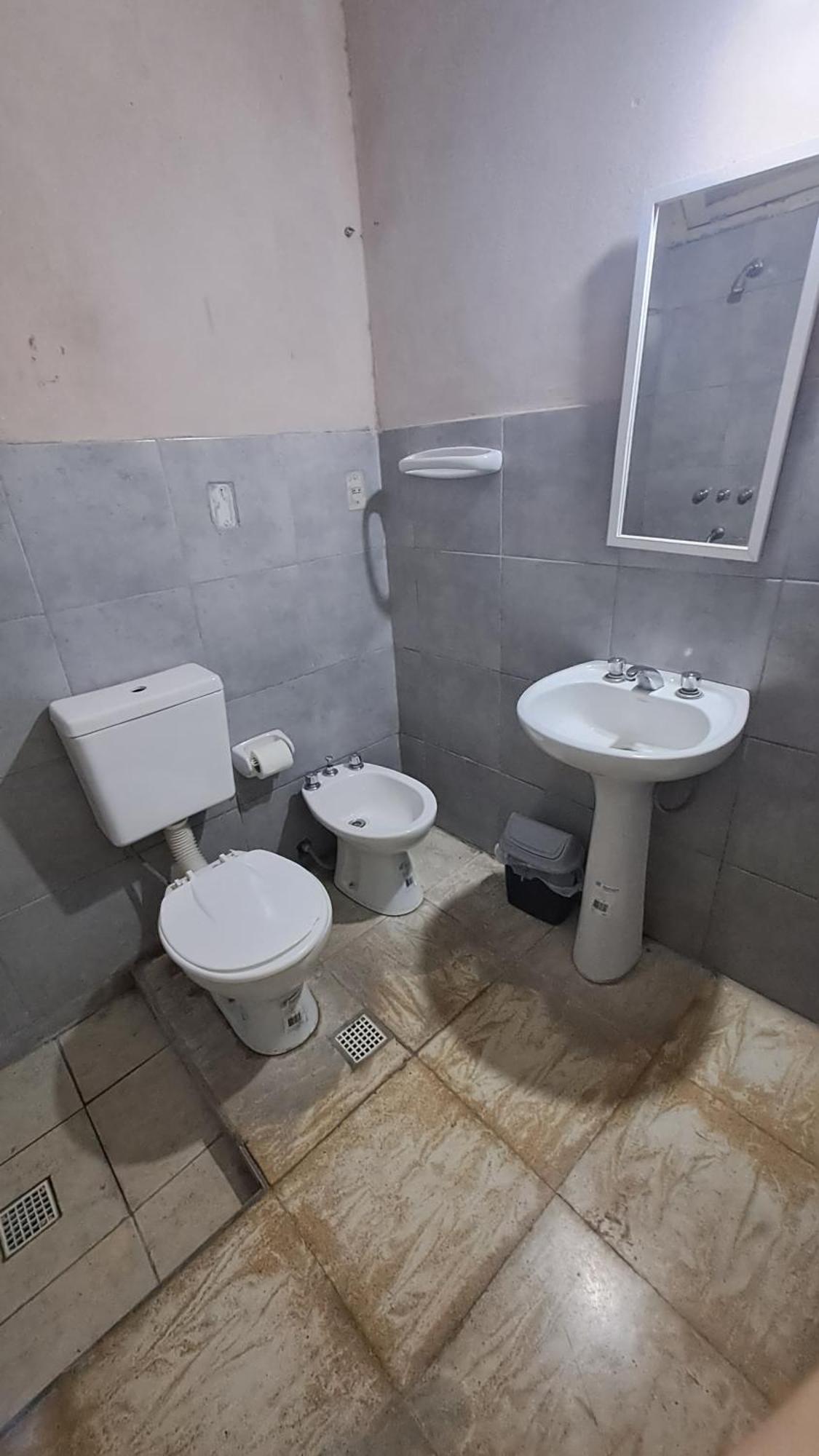 Departamento Zona Centro Ubicado A 1 Cuadra De La Terminal De Omnibus De Catamarca Apartment